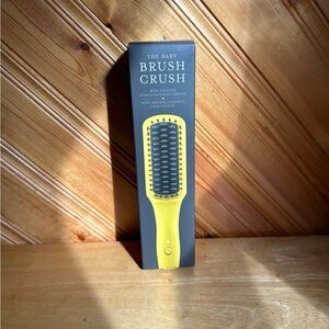 Drybar The Baby Brush Crush Mini Heated Straightening Brush